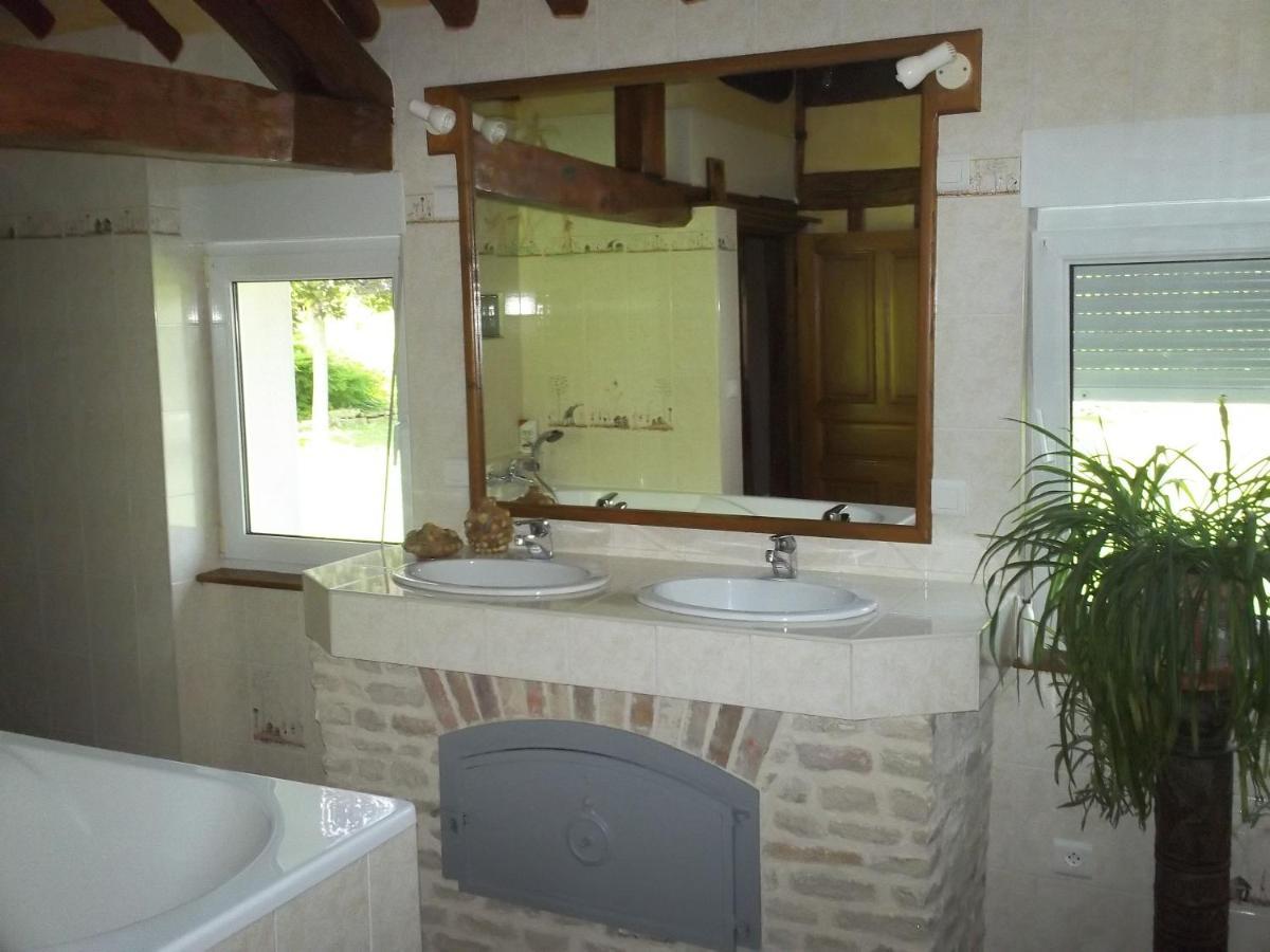 Dosches Chambre D'Hotes Des P'Tits Bonheurs מראה חיצוני תמונה